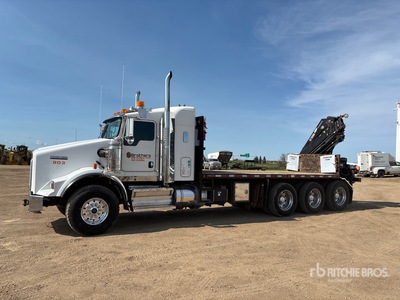 2014 Hiab 211EP-5 HIDUO 6900 kg Knuckle Boom on 2015 Kenworth T800 8x6 Sleeper Ciężarówka z wysięgnikiem