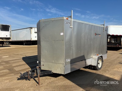 2007 Rainbow 13 ft S/A Enclosed Trailer