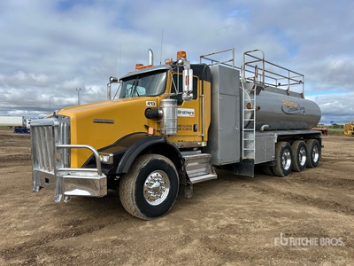 2013 Kenworth T800 17575 L 8x6 Tanker Truck