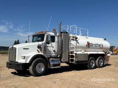 2005 Kenworth T800 16000 L 6x4 Camion citerne à eau