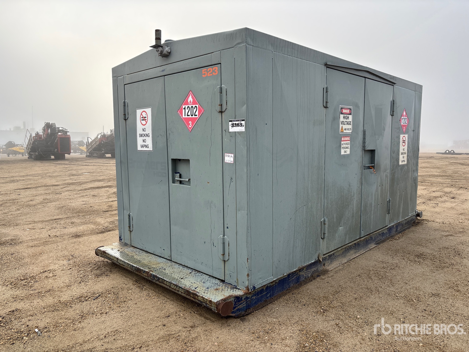 1998 Cat 3406 320 kW Containerized Generator Set