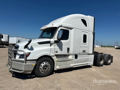 2018 Freightliner Cascadia Sleeper Prime Mover