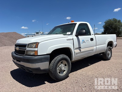 2006 Chevrolet Silverado 2500HD LT 4x2 Pickup