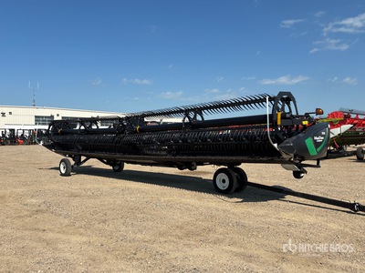 2021 MacDon FD135 35 ft Flex Draper Combine Header