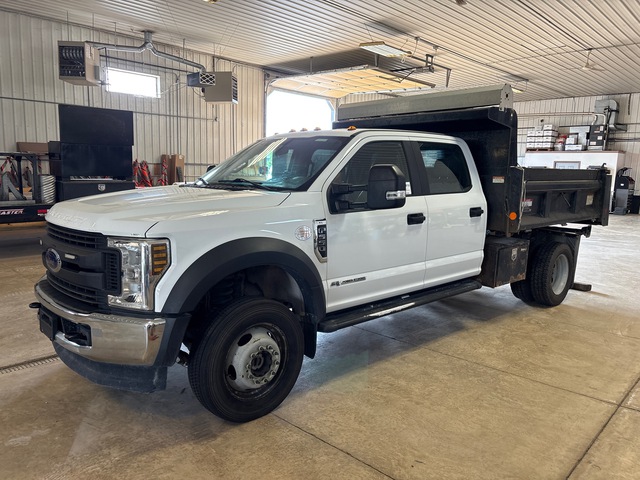 2018 Ford F-550 XL 4x4 Crew Cab S/A Dump Truck