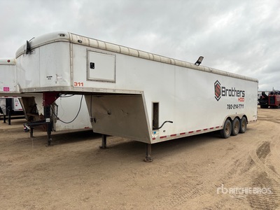 2014 Stealth 34 ft Tri/A Gooseneck Enclosed Trailer