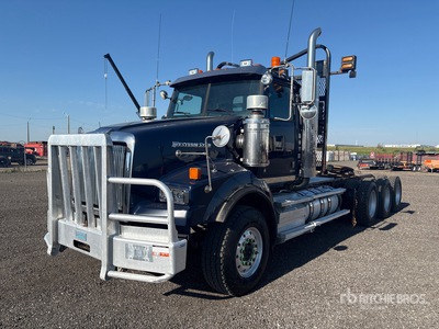 2018 Western Star 4900SB 8x6 Logging Tri/A Day Cab Truck Tractor