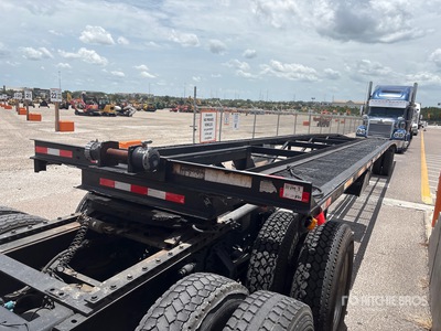 2018 Kaufman T/A Car Carrier Trailer