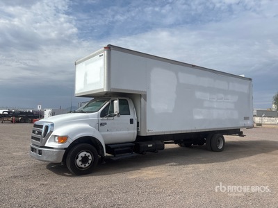 2005 Ford F-650 4x2 Moving Van Truck