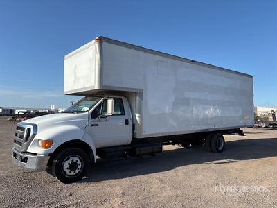 2005 Ford F-650 XLT 4x2 Moving バントラック
