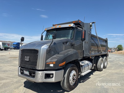 2014 Cat CT660 8x4 10x4 Tipper Truck