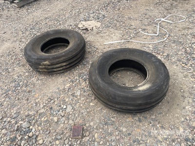 Quantity of (2) Firestone 10.00-16 Opony (Unused)
