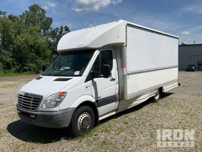 2012 Mercedes-Benz Sprinter Furgoneta caja cerrada (Inoperable)