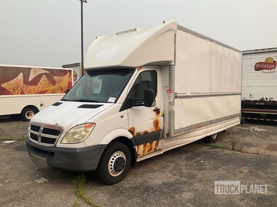2009 Dodge Sprinter 4x2 Step Van