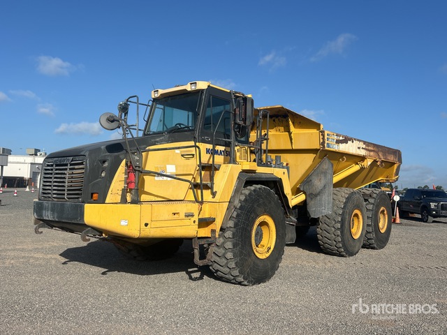 2018 Komatsu HM400-5 Articulated Dump Truck
