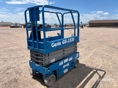 2016 Genie GS1930 Electric Scissor Lift