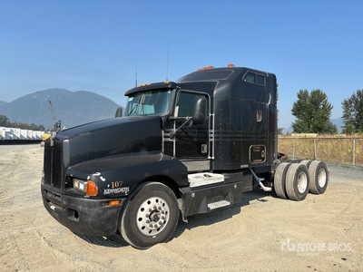1999 Kenworth T600 6x4 T/A Sleeper Truck Tractor