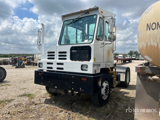 2015 Capacity TJ5000 4x2 Spotter Truck
