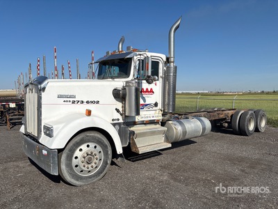 1993 Kenworth W900 6x4 Cab & Chassis