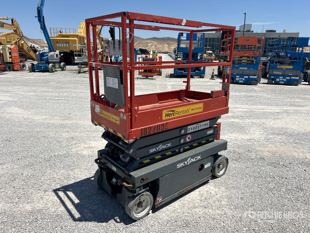 2017 Skyjack SJIII-3219 Electric Scissor Lift