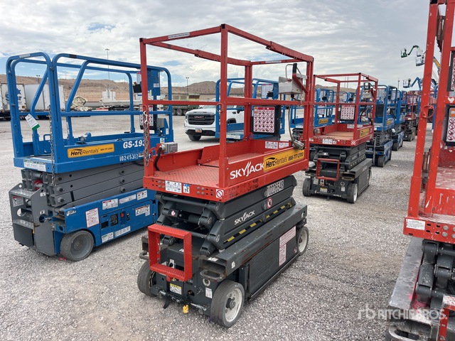 2017 Skyjack SJIII-3219 Electric Scissor Lift