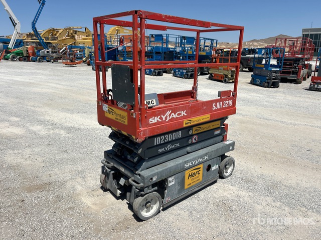 2017 Skyjack SJIII-3219 Electric Scissor Lift