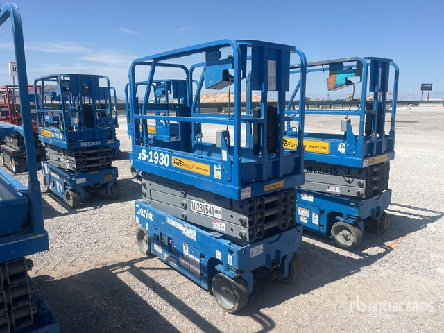 2018 Genie GS1930 Electric Scissor Lift