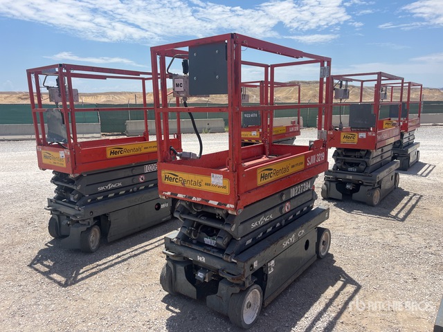 2018 Skyjack SJIII-3219 Electric Scissor Lift