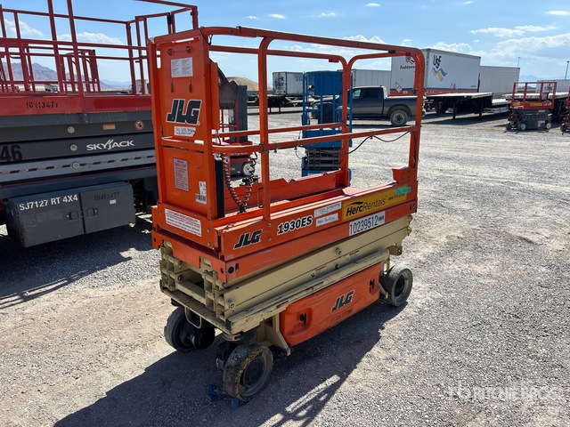 2018 JLG 1930 ES Electric Scissor Lift
