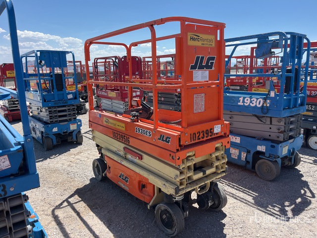 2018 JLG 1930ES Electric Scissor Lift