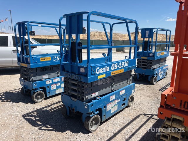 2018 Genie GS-1930 Electric Scissor Lift