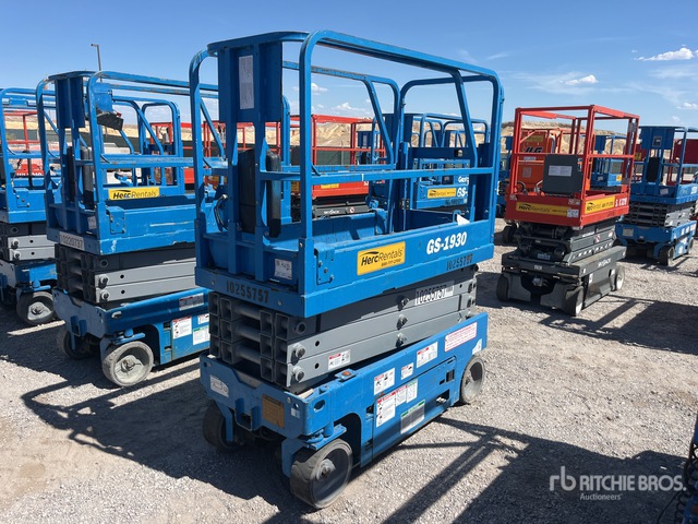 2018 Genie GS1930 Electric Scissor Lift