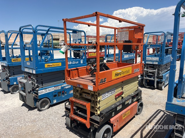 2018 JLG 1932R Electric Scissor Lift