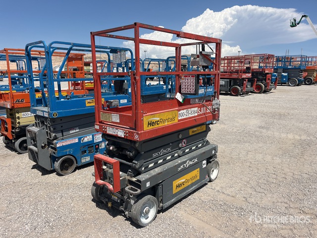 2019 Skyjack SJIII-3219 Electric Scissor Lift