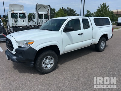 2017 Toyota Tacoma 4x4 Extended Cab Pickup