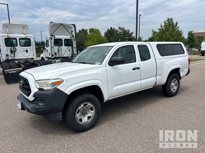 2017 Toyota Tacoma 4x4 Extended Cab Pickup