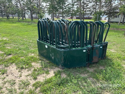 Quantity of (3) Hi-Hog Tombstone Round Bale Livestock Feeder