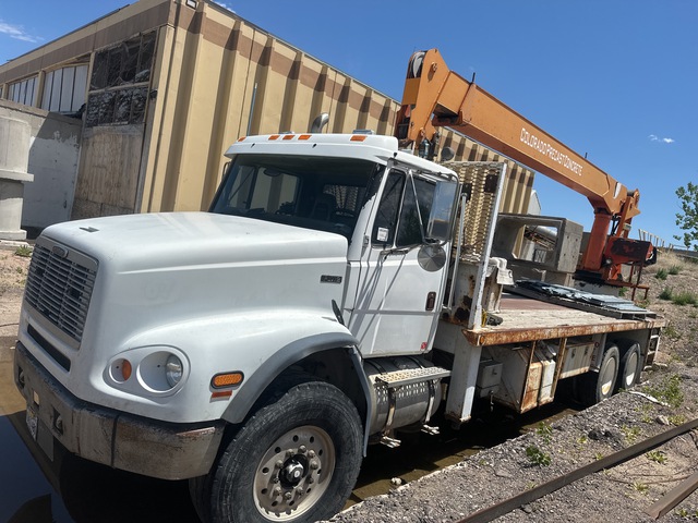 QMC 30000 lb Straight Boom on 2002 Freightliner FL112 6x4 Boom Truck (Inoperable)