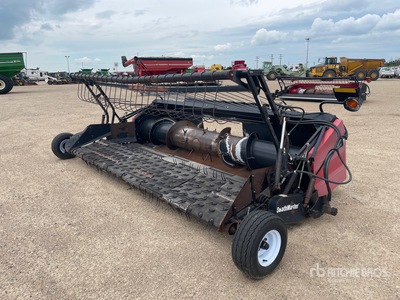 2003 Agco 4000 14 ft Combine Pickup Header