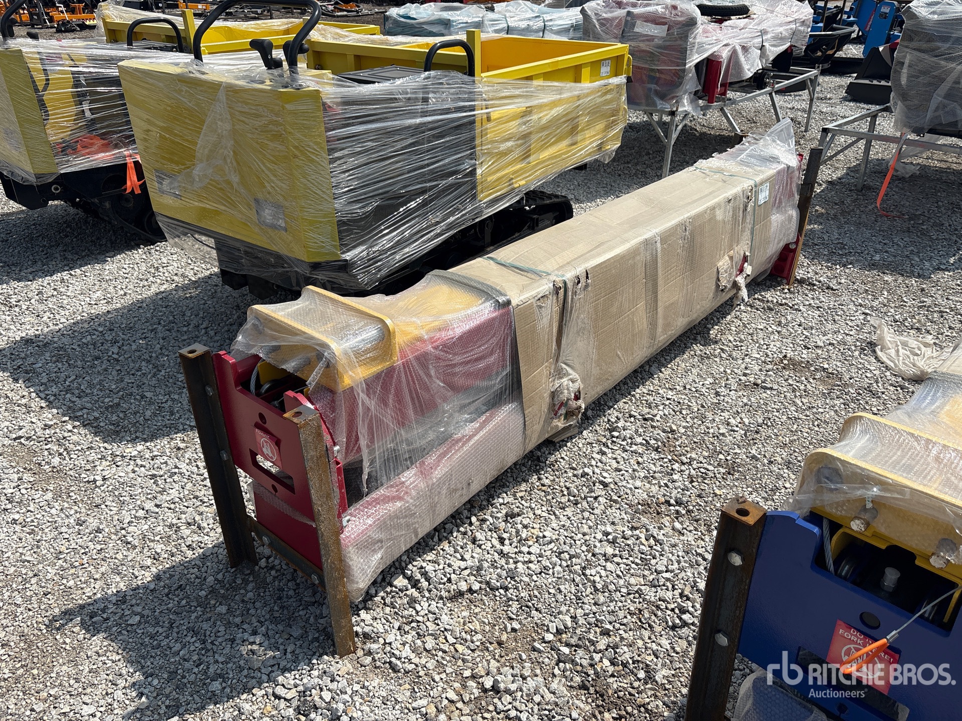 SDGRAND 2 Post 10000 lb Vehicle Lift (Unused)