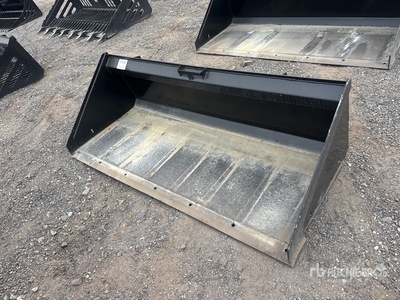 Mid-State 72 in Q/C Godet pour Skid Steer