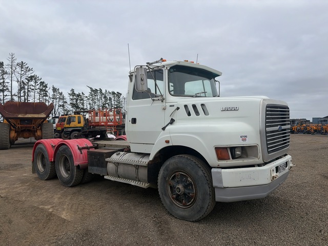 1996 Ford 1000 Louisville 6x4 Day Cab Prime Mover