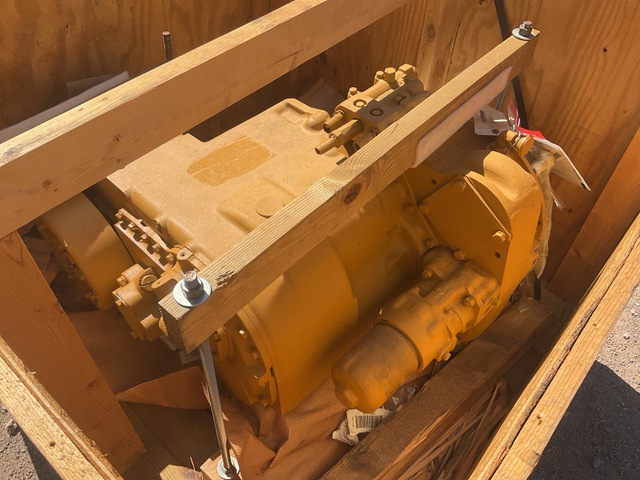 Clark 13HF28390-1 Transmission
