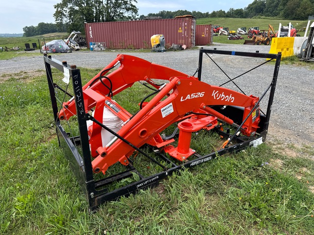 Kubota LA526 Front Loader Attachment