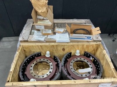 (4) Oshkosh 3919961 Brake Shoe Parts Kits