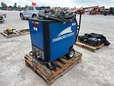 2014 Farrow System F150 Nomad Pneumatic Wet Abrasive Blasting System Varios. Industrial