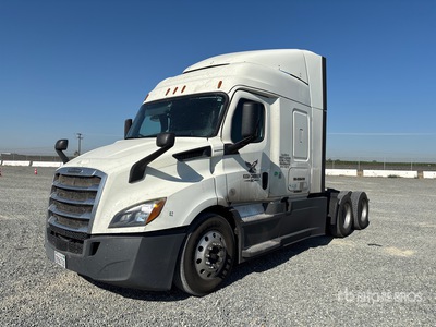 2019 Freightliner Cascadia 116 トラックトラクター（T/A）