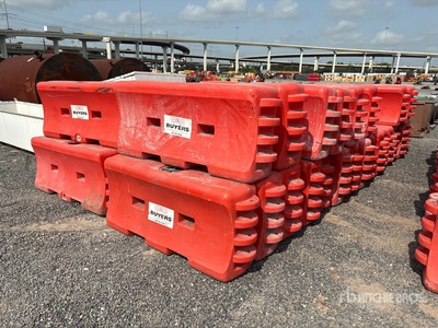 Quantity of (50) Barriera