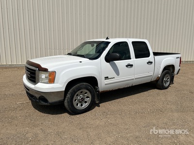 2011 GMC 1500 4x4 Crew Cab Pickup