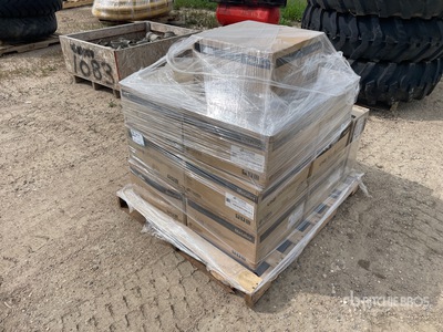 Quantity of (15) Metalux Cooper UHB-24-347V-L840-CD-U Luminaires